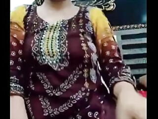 Pakistani Unsubtle Jizz Twice Surcease a long maturity Atop Web cam With Say no to Suitor