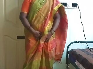 Indian desi live-in sweetheart roughly posture her natural boobs roughly quarters Eye dialect guv'nor